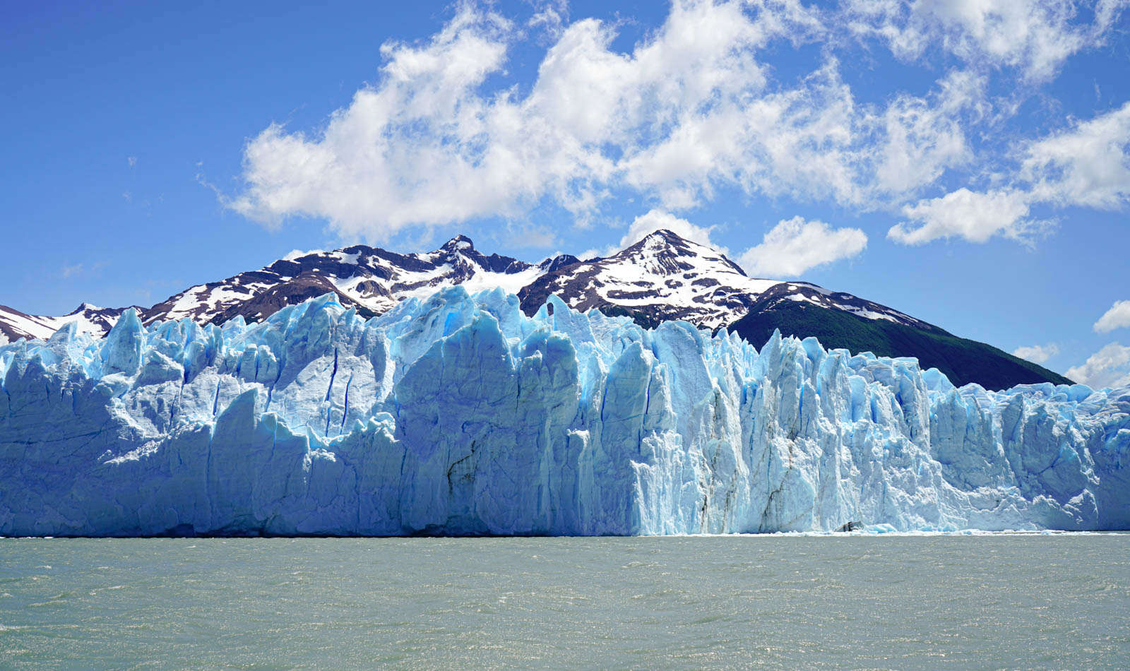 Side view of the glacier